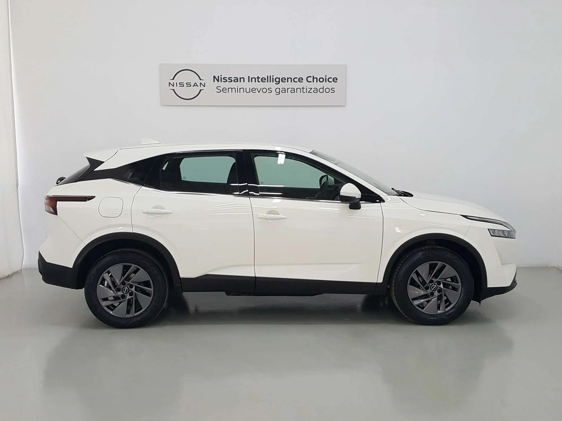 Tu NISSAN QASHQAI 1.3DIG-T 140CV MHEV ACENTA al mejor precio